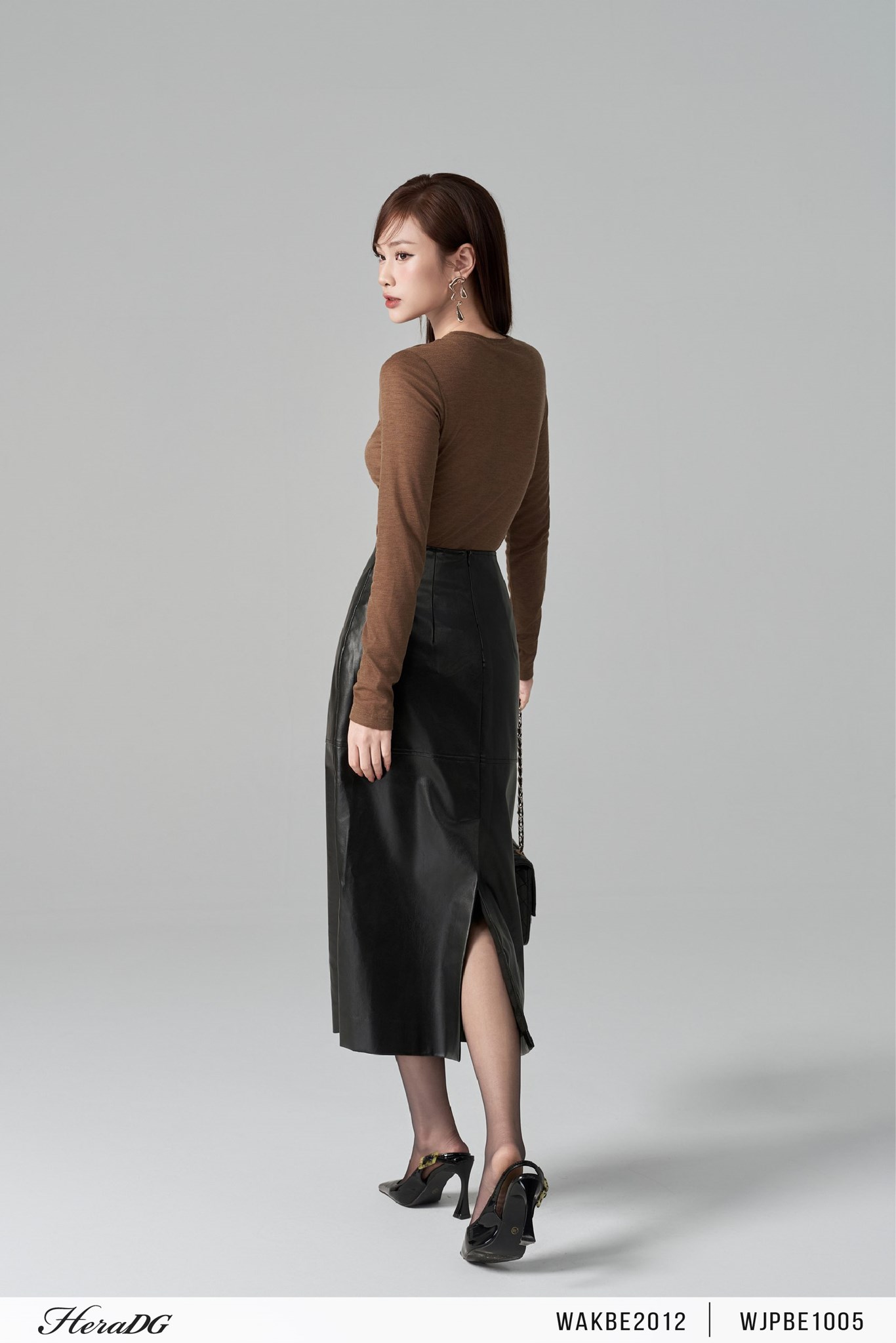 Ảnh của Áo kiểu ngực xếp vặn